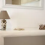 Irida Vacation Apartamento *